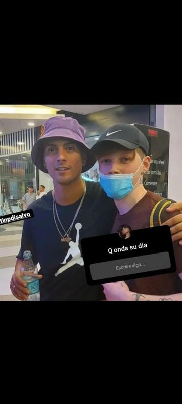 Coscu se sincera sobre su adicción a los videojuegos online y recibe el apoyo de Kun Agüero